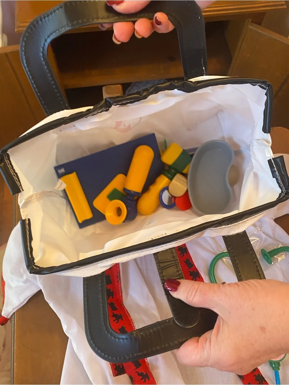 Toddler’s Veterinarian Costume Including Medical Kit
